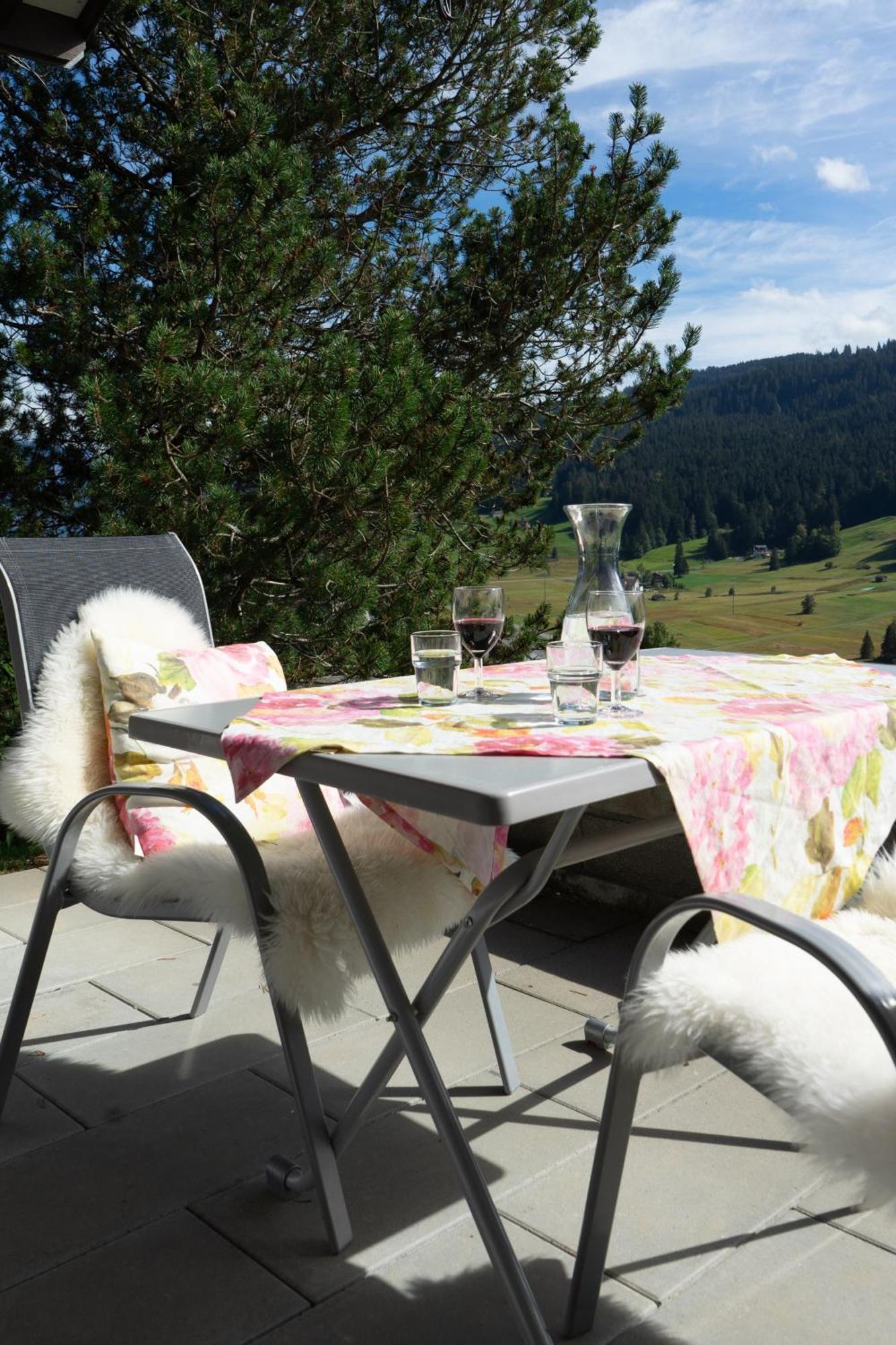 Steinrueti Villa ไวลด์เฮาส์ ภายนอก รูปภาพ